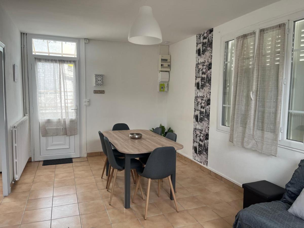 Maison De Ville Valençay Extérieur photo